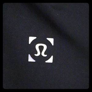 lululemon square logo